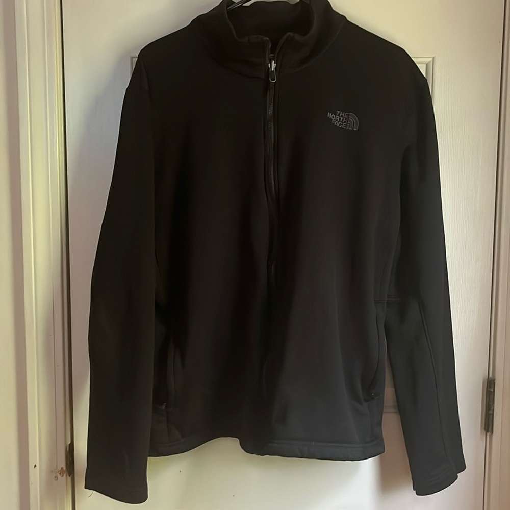 North Face men’s black jacket in XL. GUC.